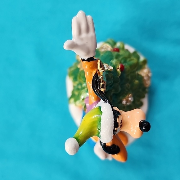 Department 56 Walt Disney Showcase Bejeweled Collection Goofy Limoge Box - Picture 7 of 15